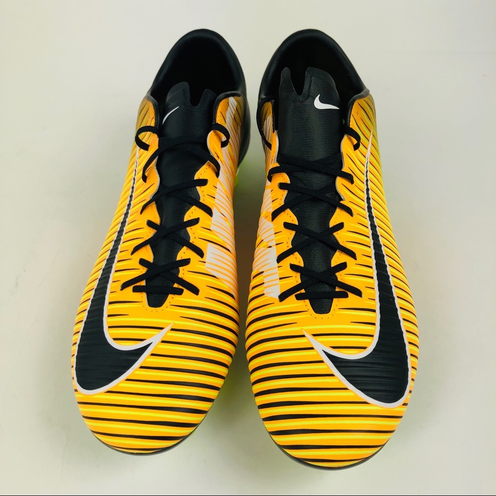 Nike Mercurial Veloce III Sz 11 Soccer Cleats New - Picture 2 of 7